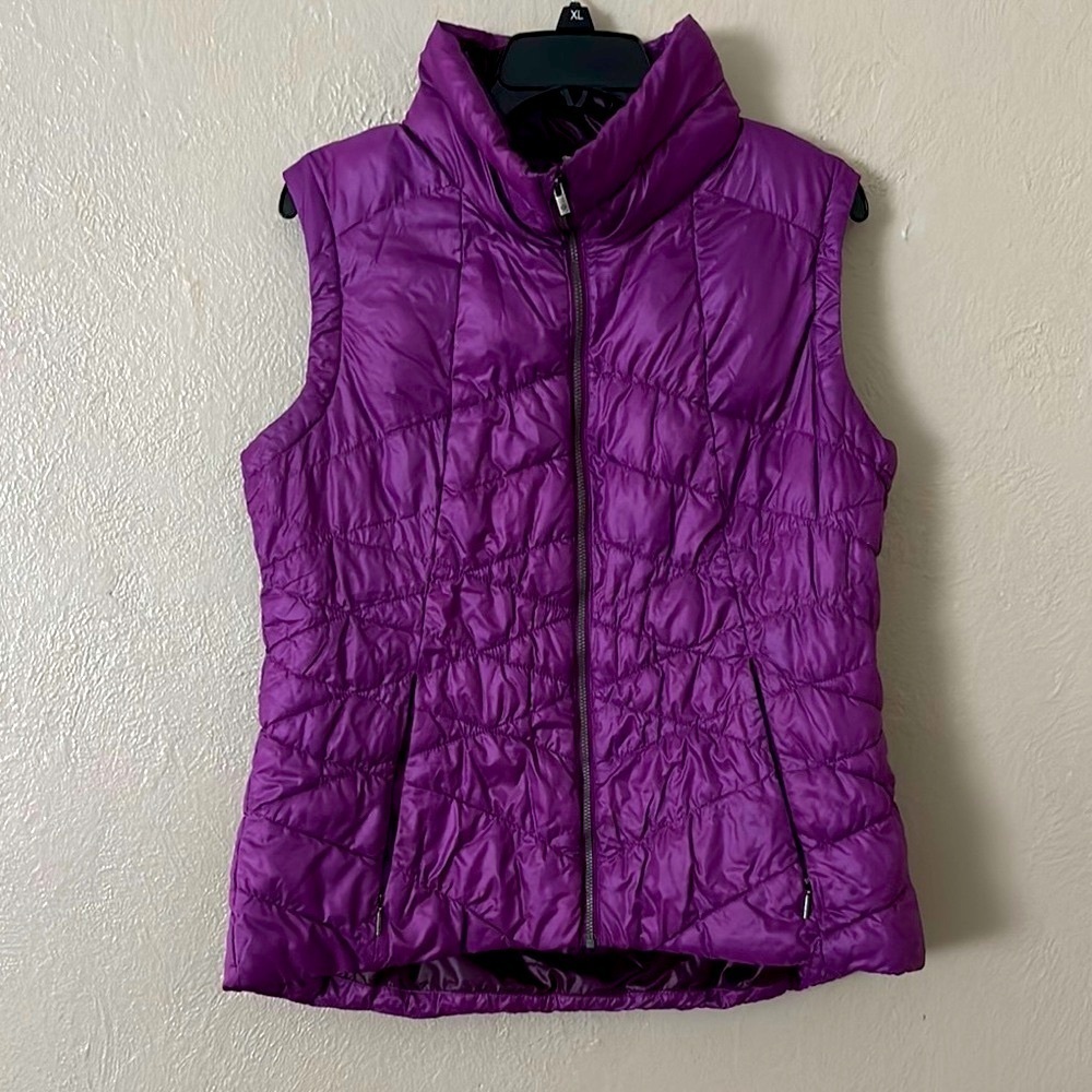 Women’s Columbia Lightly Filled Puff Vest, Purple, Large